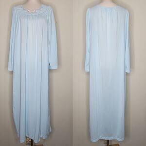 Vtg M Shadowline Powder Blue‎ Long Nightgown Boudoir Floral Embroidered Neckline